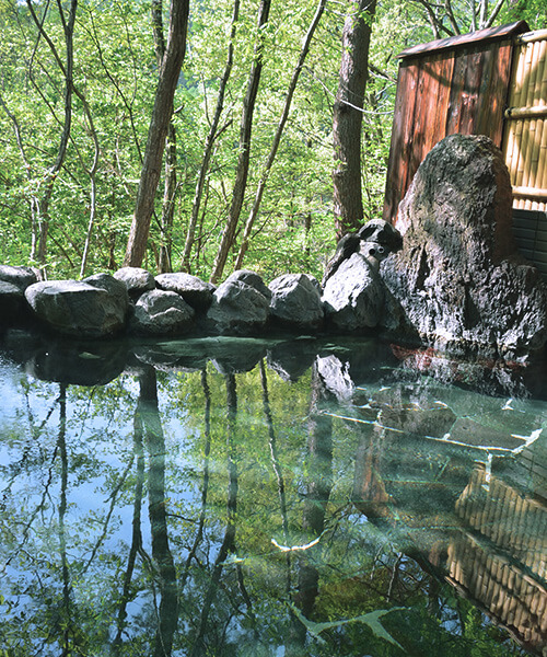 Famous hot spring ideal for a hot-spring cure